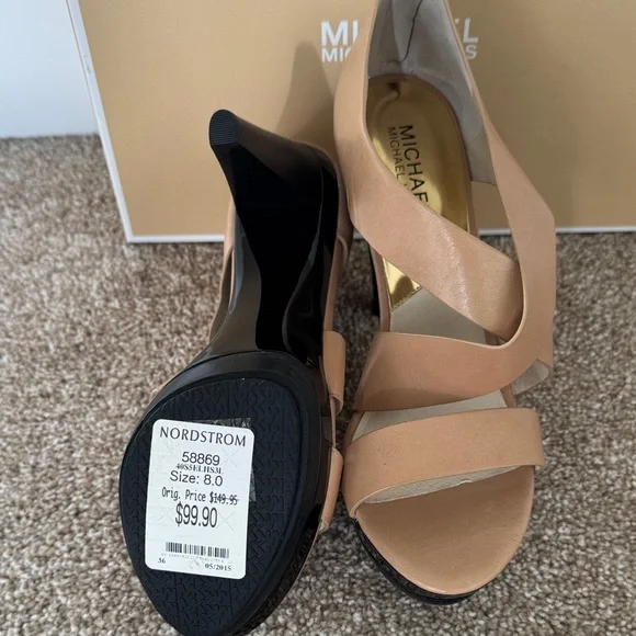 Never worn Michael Kors Nude and Black Leather Platform Heels - Picture 2 of 4